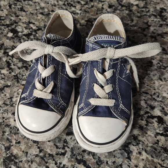 Converse Other - Toddler Converse Sneakers